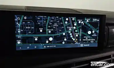 Hyundai Santa Fe 2024 1.6 Автомат в Москве № 237645, миниатюра 6