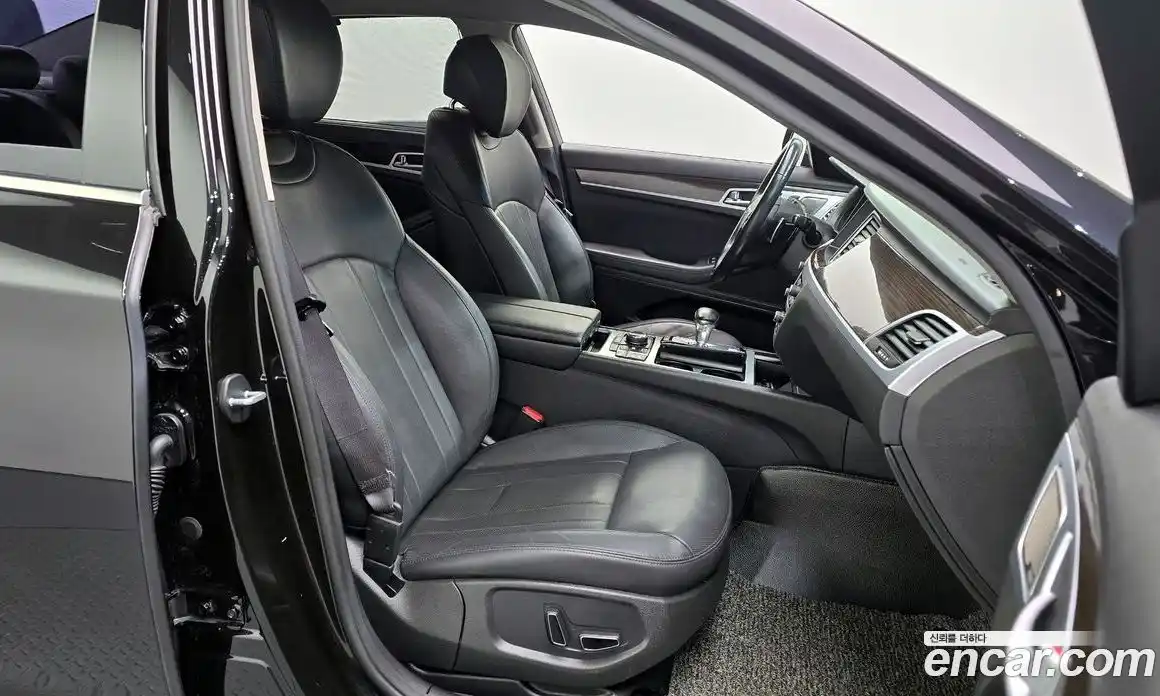 Genesis G80 2018 3.3 Автомат в Москве № 24429, фото 17