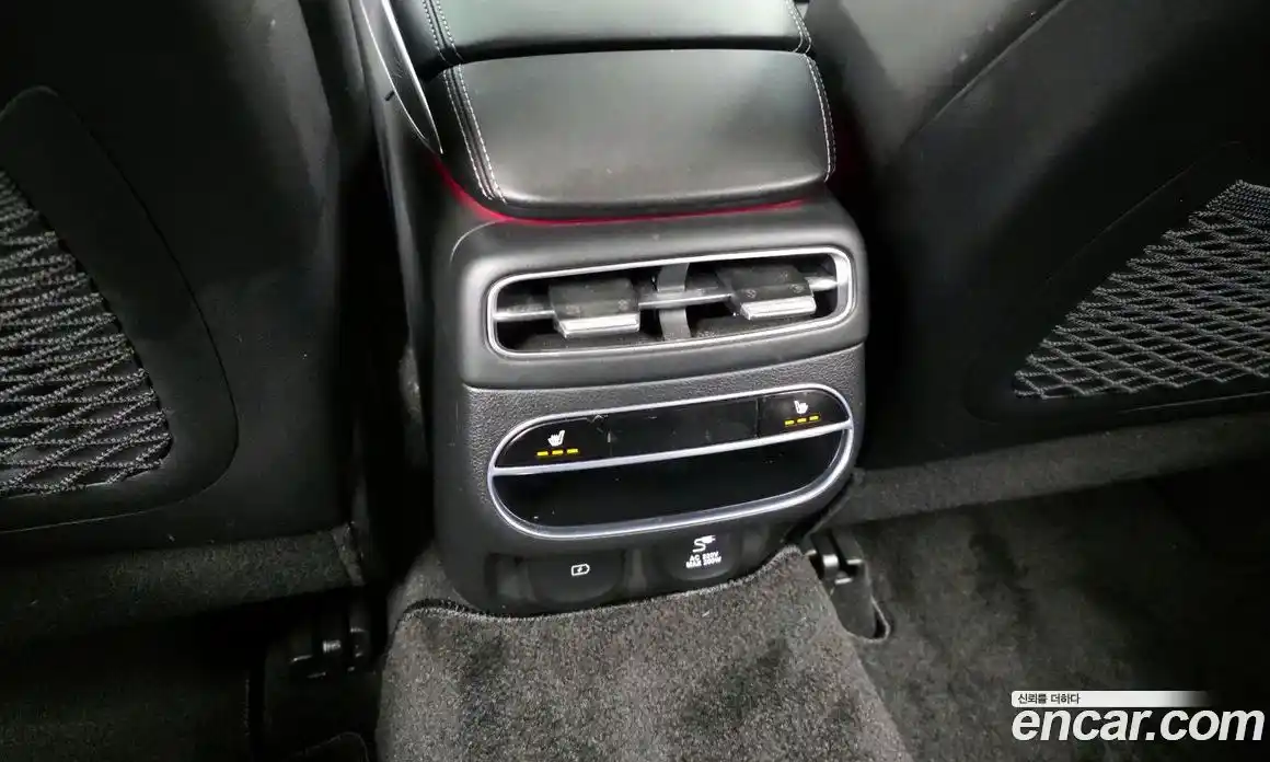 Genesis GV70 2022 2.2 Автомат в Москве № 24825, фото 4