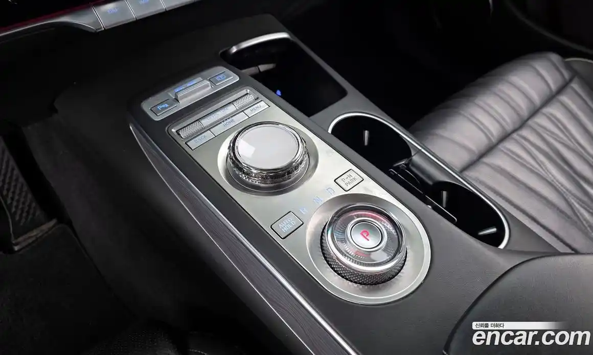 Genesis GV70 2022 2.2 Автомат в Москве № 24825, фото 8