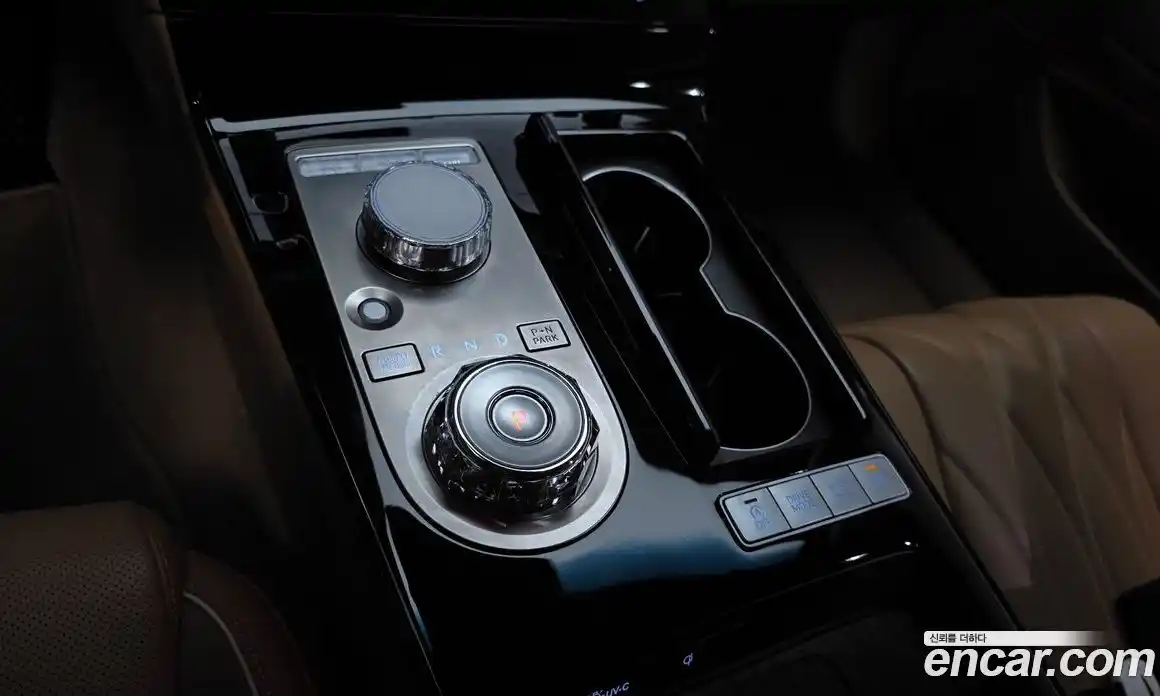 Genesis G80 2025 2.5 Автомат в Москве № 24836, фото 16