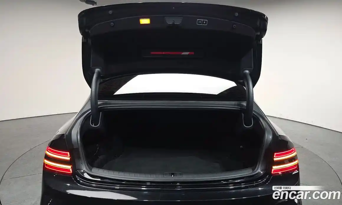 Genesis G80 2025 2.5 Автомат в Москве № 24836, фото 6