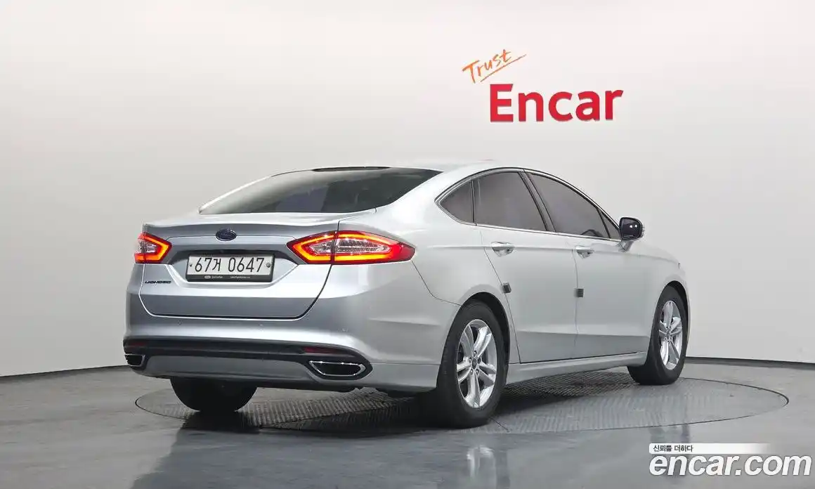 Ford Mondeo 2015 2.0 Автомат в Москве № 255696, фото 19