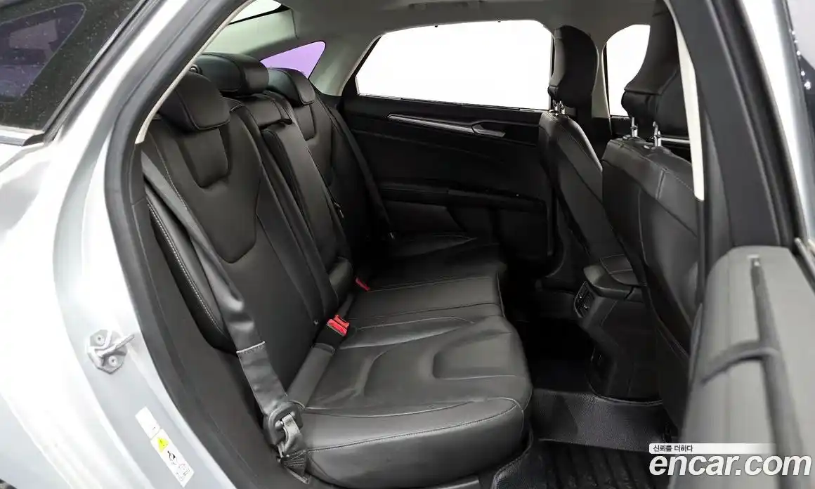 Ford Mondeo 2015 2.0 Автомат в Москве № 255696, фото 4