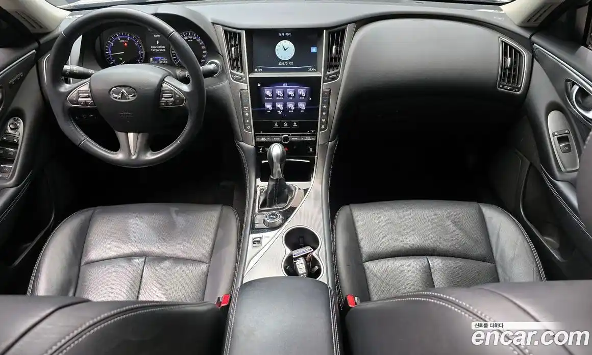 Infiniti Q50 2014 2.1 Автомат в Москве № 256131, фото 11