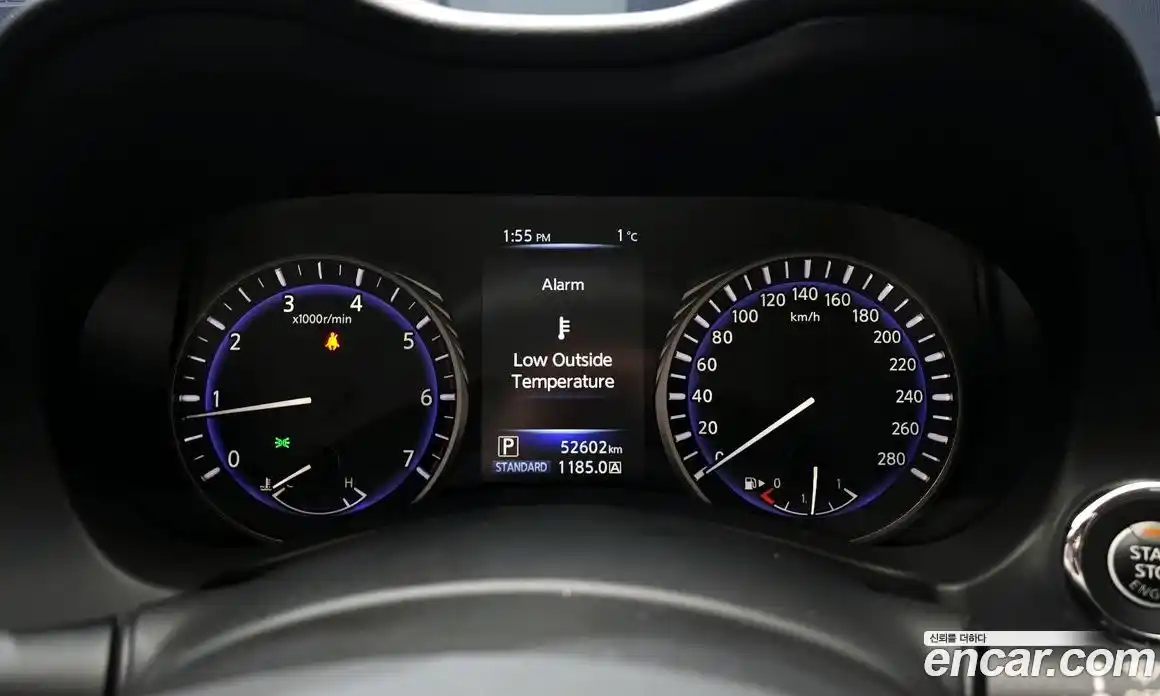 Infiniti Q50 2014 2.1 Автомат в Москве № 256131, фото 14