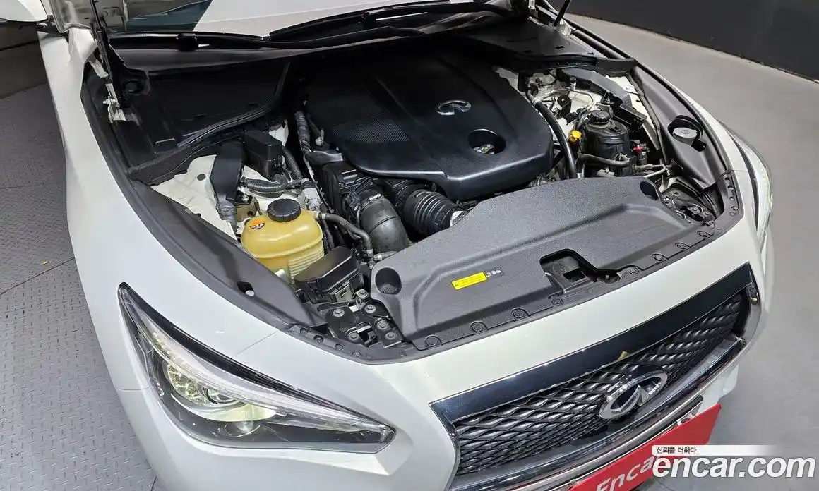 Infiniti Q50 2014 2.1 Автомат в Москве № 256131, фото 16