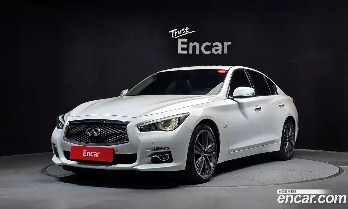 Infiniti Q50 2014 2.1 Автомат в Москве № 256131, фото 19