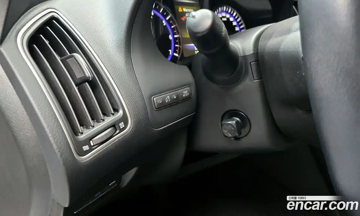 Infiniti Q50 2014 2.1 Автомат в Москве № 256131, фото 9