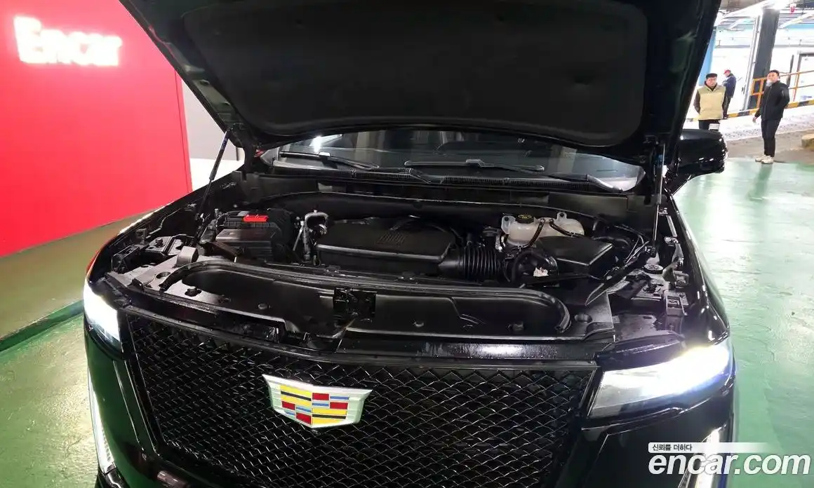 Cadillac Escalade 2023 6.2 Автомат в Москве № 256388, фото 13