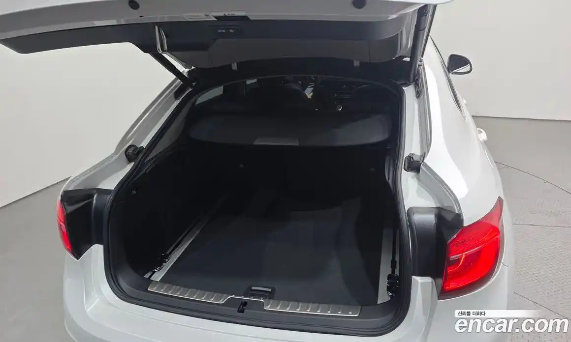 BMW X6 2018 3.0 Автомат в Москве № 257878, фото 14