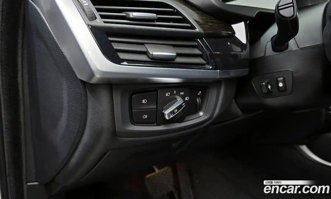 BMW X6 2018 3.0 Автомат в Москве № 257878, фото 9