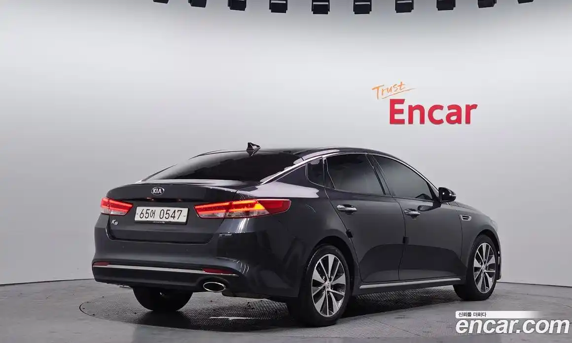 Kia K5 2016 2.0 Автомат в Москве № 269222, фото 18