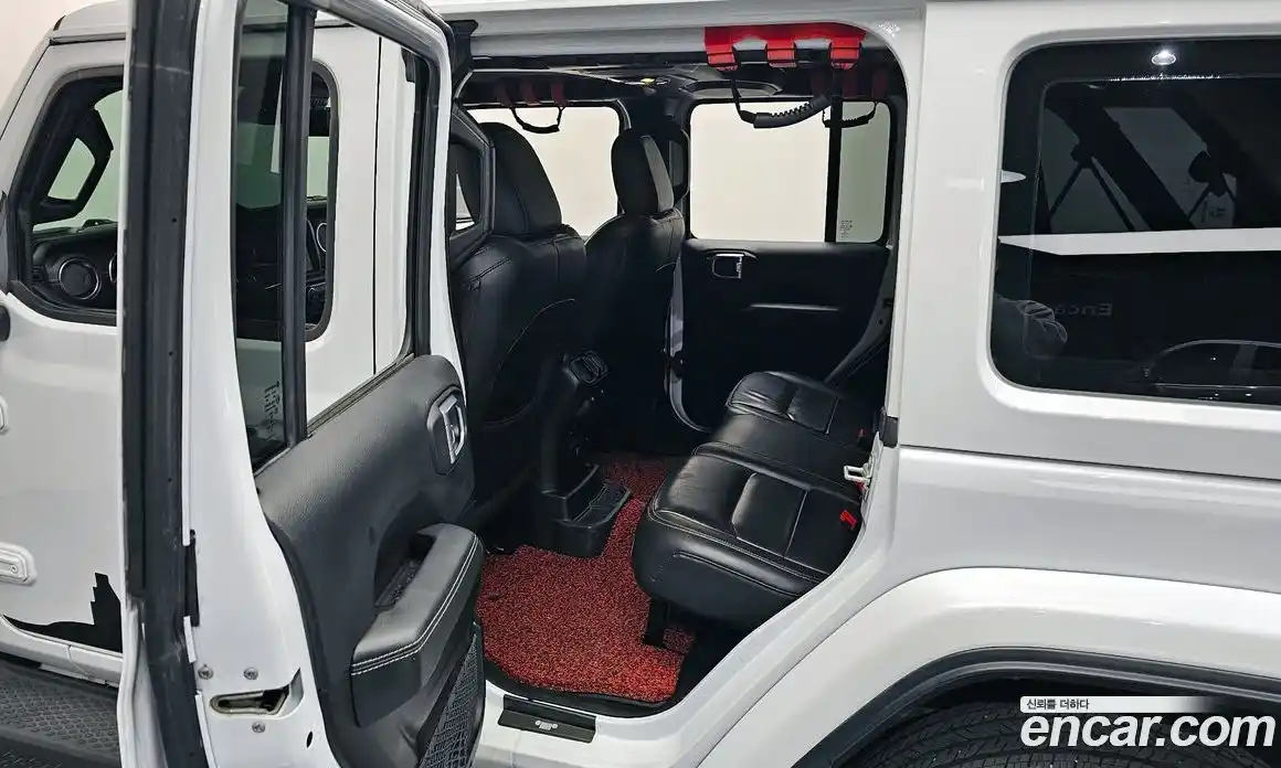 Jeep Wrangler 2019 2.0 Автомат в Москве № 278707, фото 9