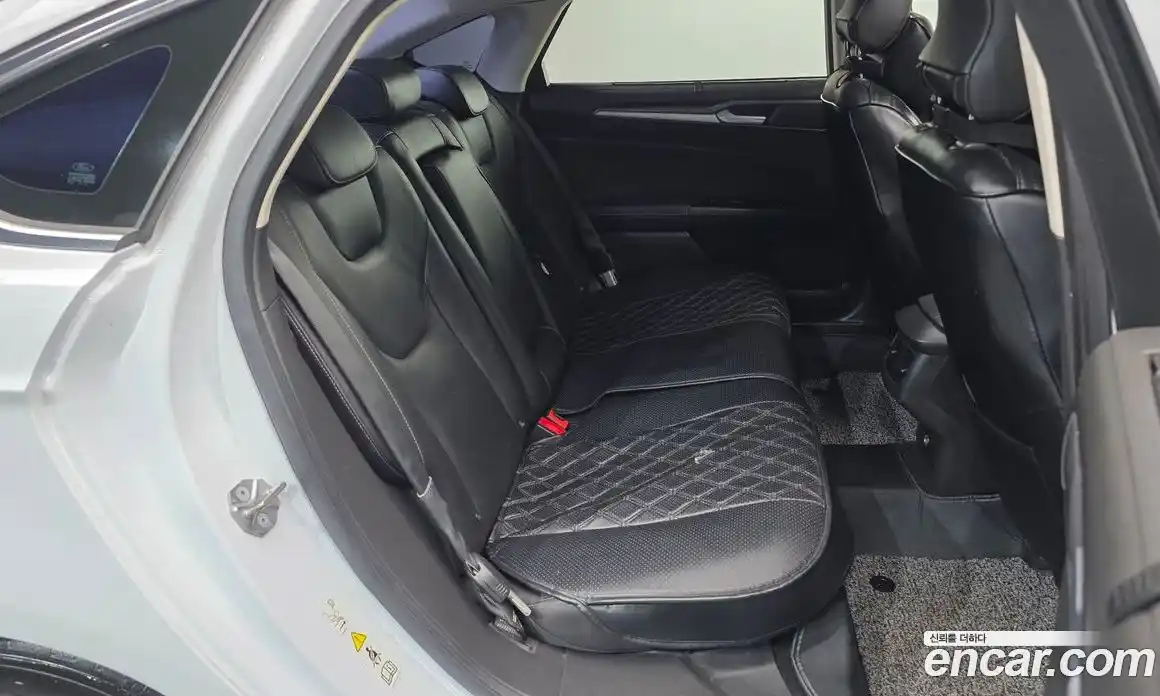 Ford Mondeo 2015 2.0 Автомат в Москве № 281499, фото 14