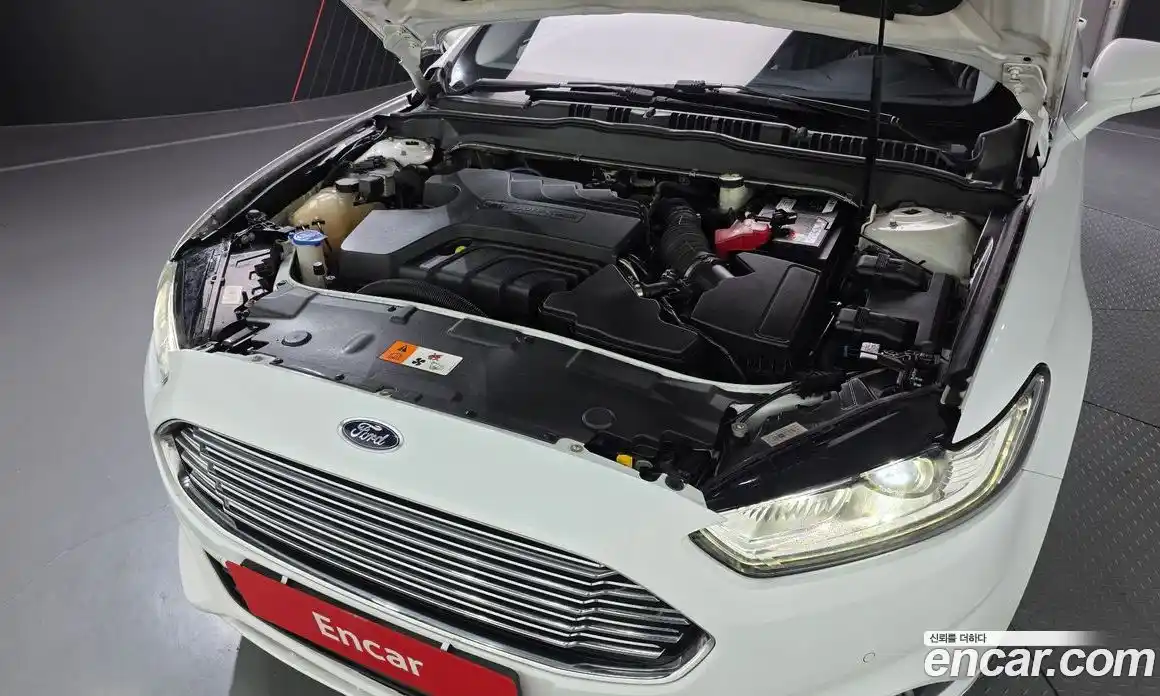 Ford Mondeo 2015 2.0 Автомат в Москве № 281499, фото 19