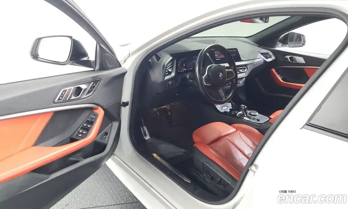 BMW 1-Series 2021 2.0 Автомат в Москве № 284368, фото 9