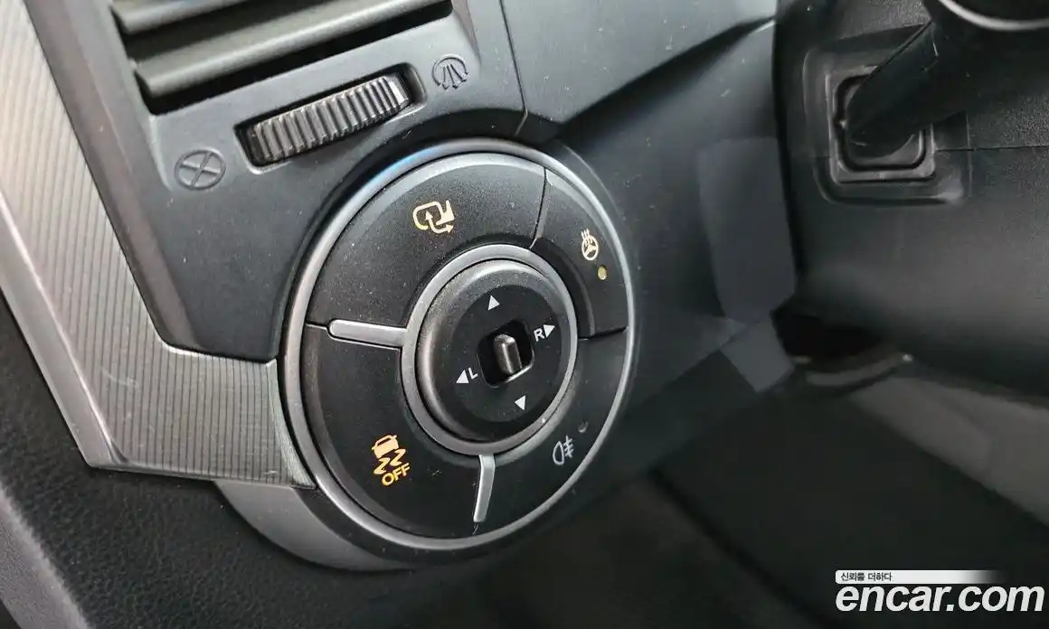 SsangYong Korando 2014 2.0 Автомат в Москве № 29986, фото 6