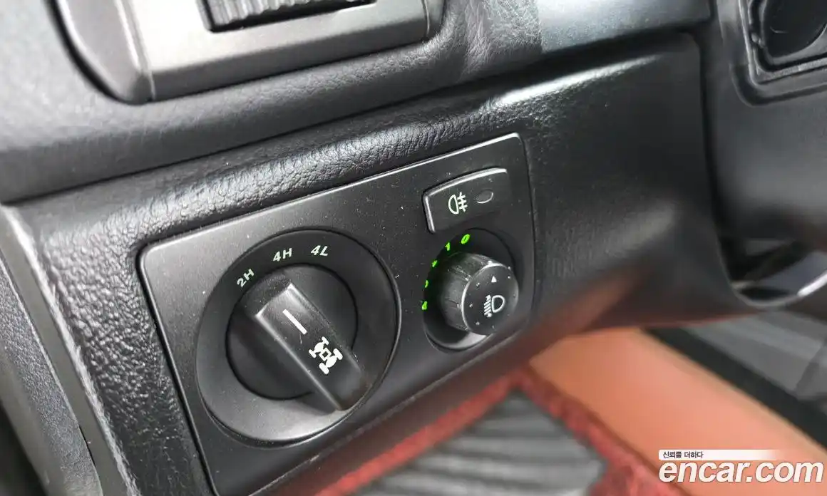 SsangYong Rexton 2013 2.0 Автомат в Москве № 29995, фото 13