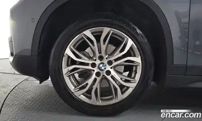 BMW X1 2018 2.0 Автомат в Москве № 304961, миниатюра 11