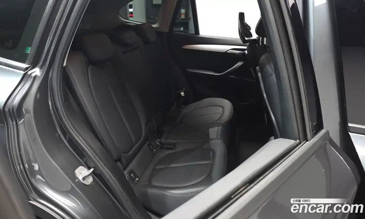 BMW X1 2018 2.0 Автомат в Москве № 304961, фото 17