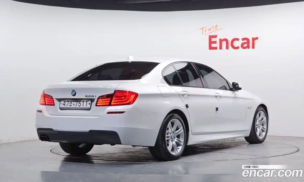 BMW 5-Series 2013 2.0 Автомат в Москве № 305491, фото 15