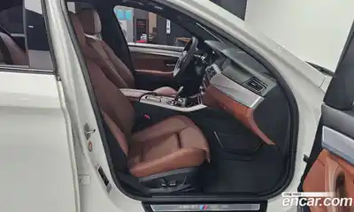 BMW 5-Series 2013 2.0 Автомат в Москве № 305491, миниатюра 2