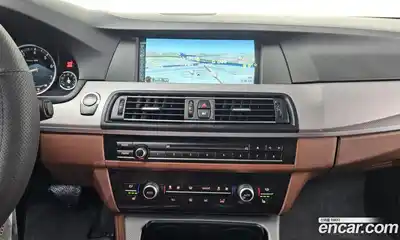 BMW 5-Series 2013 2.0 Автомат в Москве № 305491, миниатюра 7