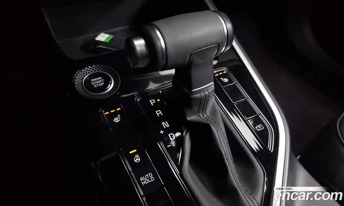 Kia Niro 2024 1.6 Автомат в Москве № 306430, фото 6