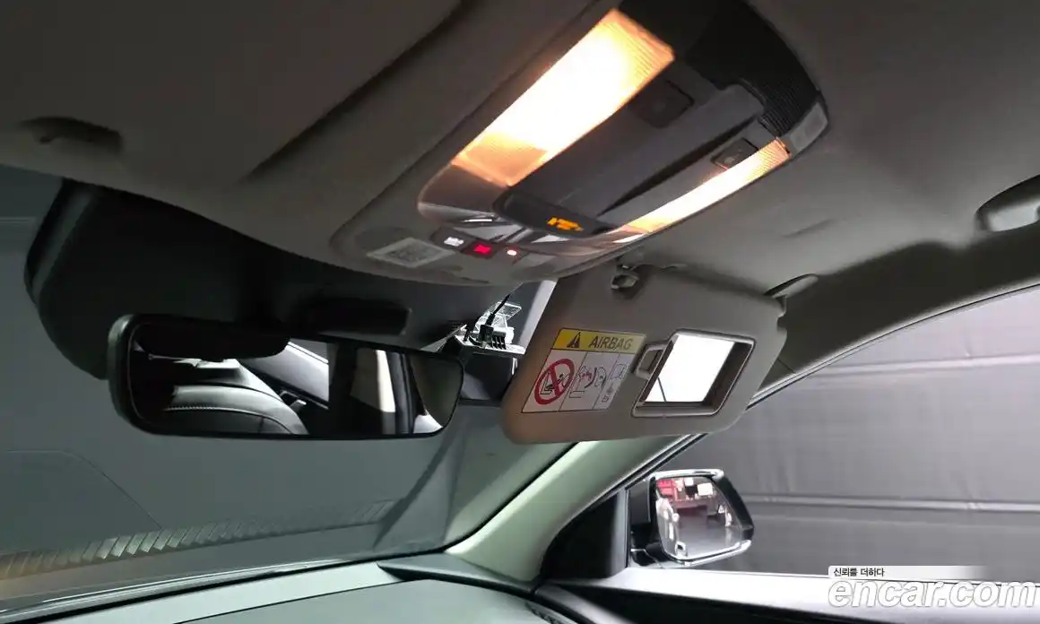 Kia Niro 2024 1.6 Автомат в Москве № 306430, фото 9