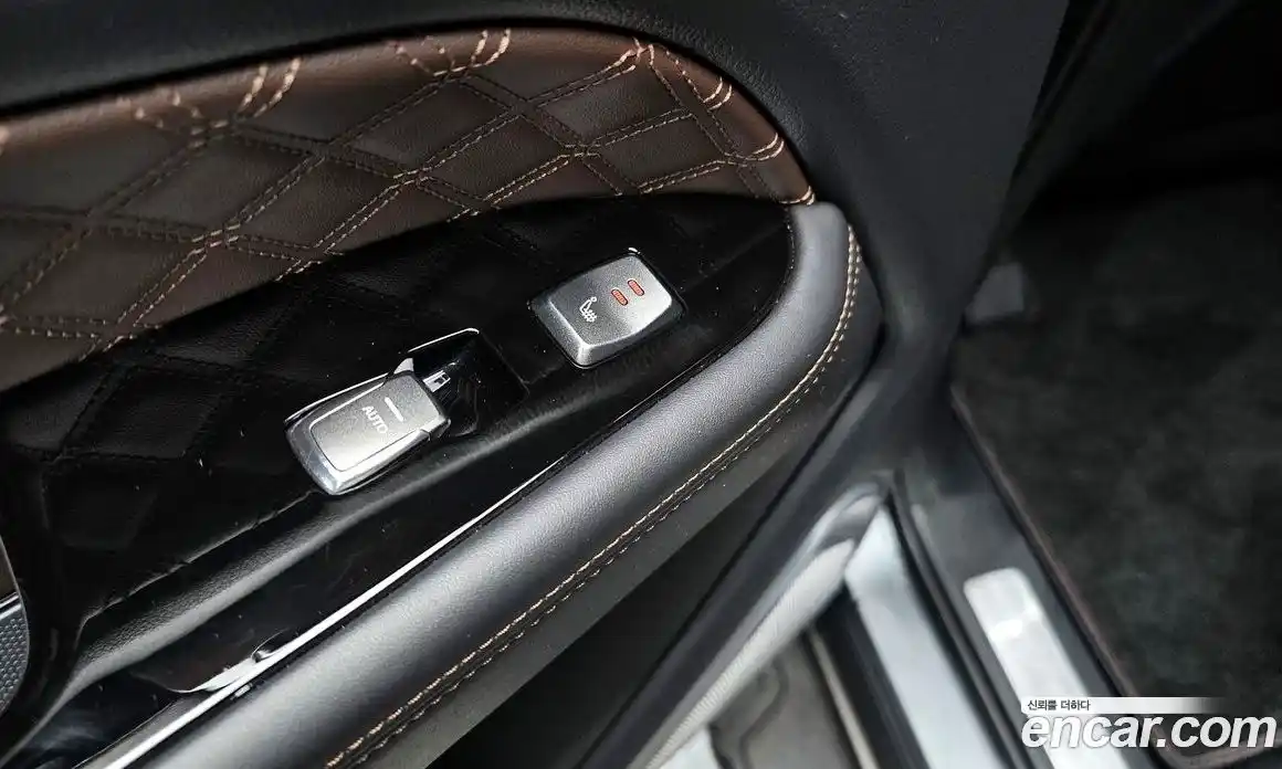 SsangYong Rexton 2022 2.2 Автомат в Москве № 31354, фото 6