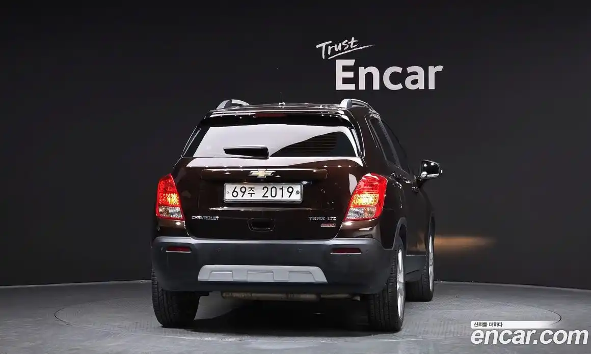 Chevrolet Trax 2014 1.4 Автомат в Москве № 315109, фото 16