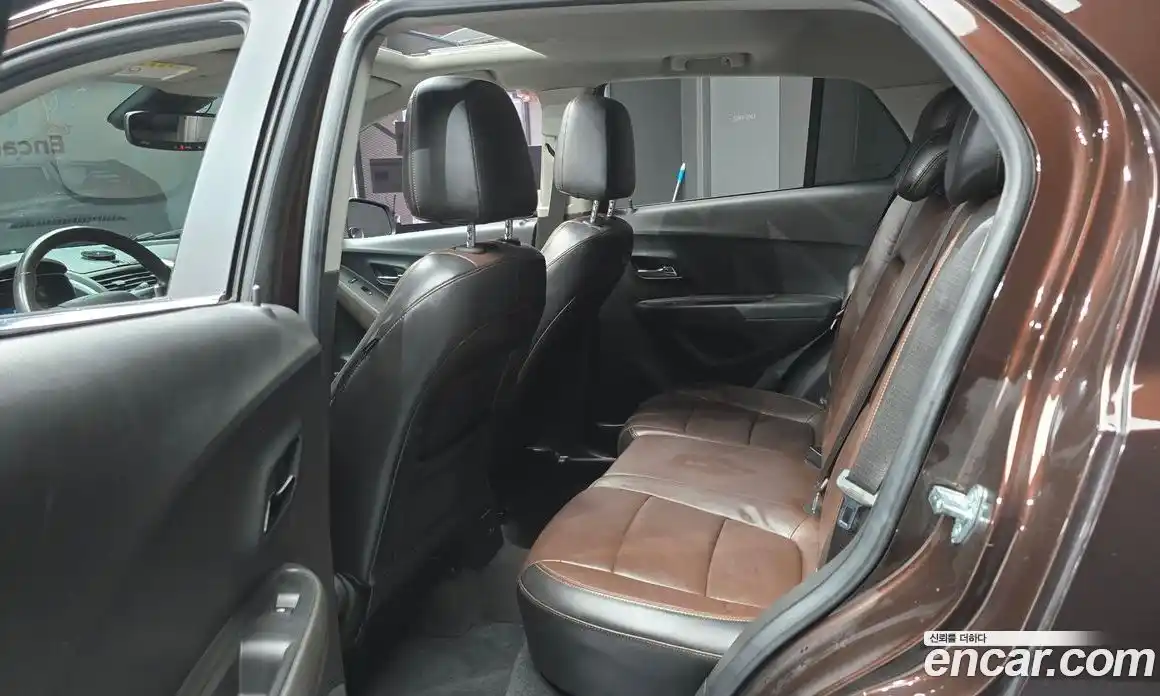 Chevrolet Trax 2014 1.4 Автомат в Москве № 315109, фото 17