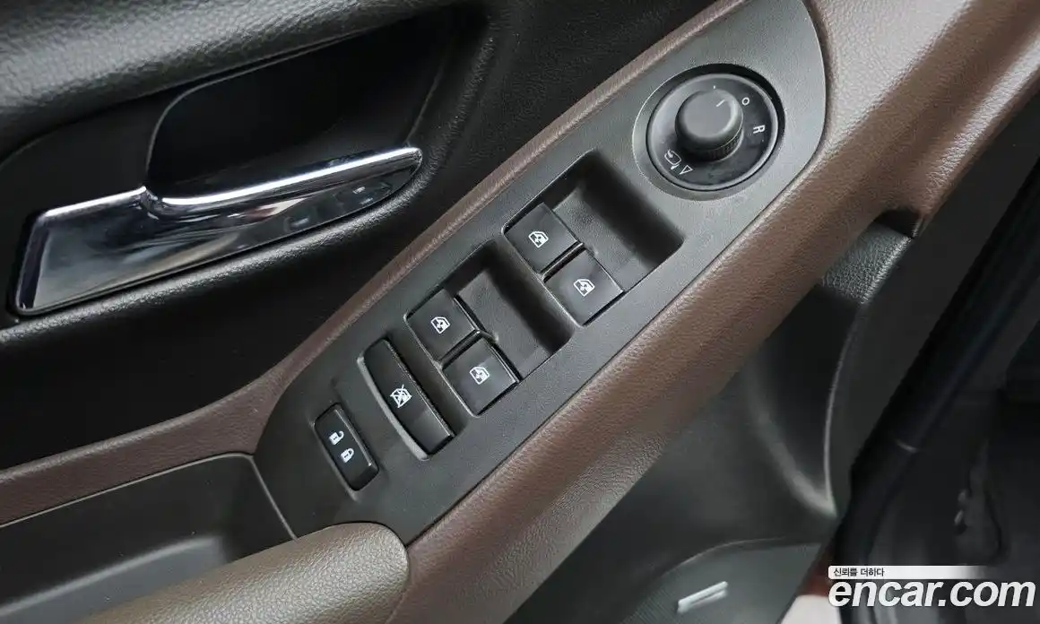 Chevrolet Trax 2014 1.4 Автомат в Москве № 315109, фото 19