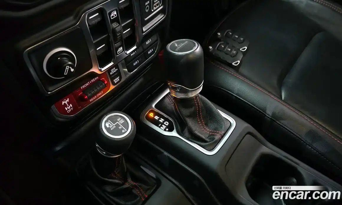 Jeep Gladiator 2021 3.6 Автомат в Москве № 318120, фото 12