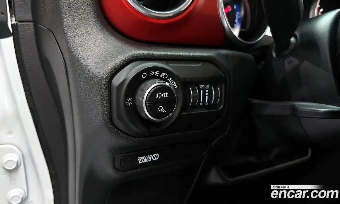 Jeep Gladiator 2021 3.6 Автомат в Москве № 318120, фото 20