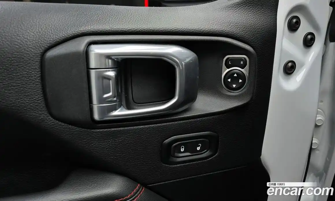 Jeep Gladiator 2021 3.6 Автомат в Москве № 318120, фото 6