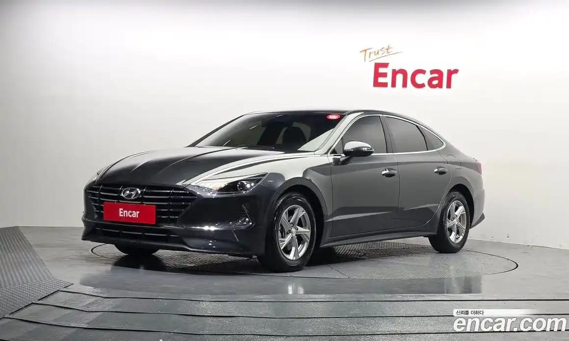 Hyundai Sonata 2020 2.0 Автомат в Москве № 319350, фото 3