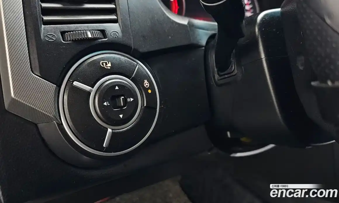 SsangYong Korando 2014 2.0 Автомат в Москве № 324450, фото 12