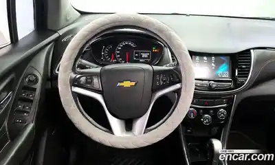Chevrolet Trax 2017 1.4 Автомат в Москве № 327517, миниатюра 5