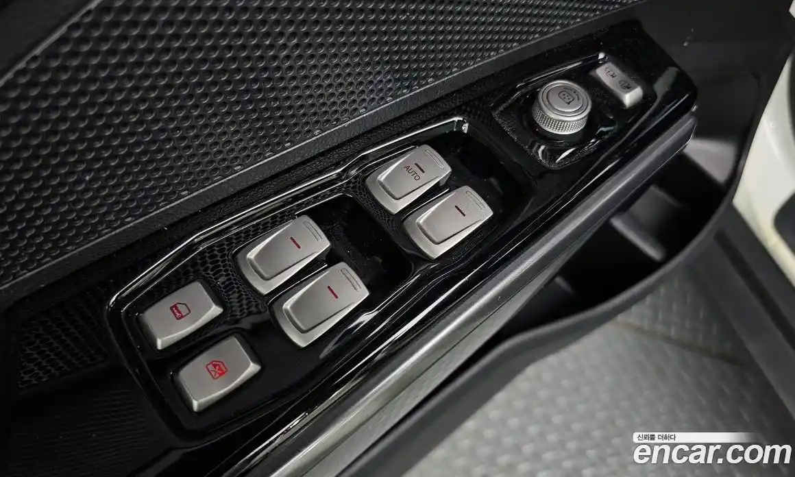 SsangYong TIBOLI 2019 1.6 Автомат в Москве № 32792, фото 14