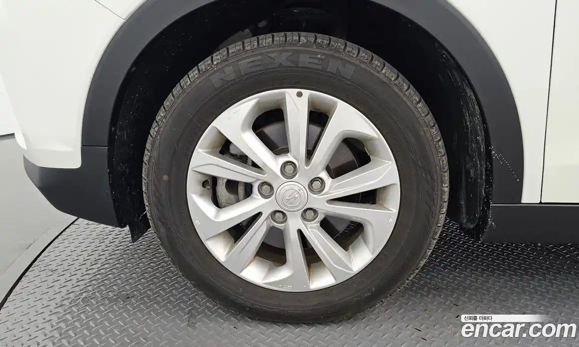 SsangYong TIBOLI 2019 1.6 Автомат в Москве № 32792, фото 15