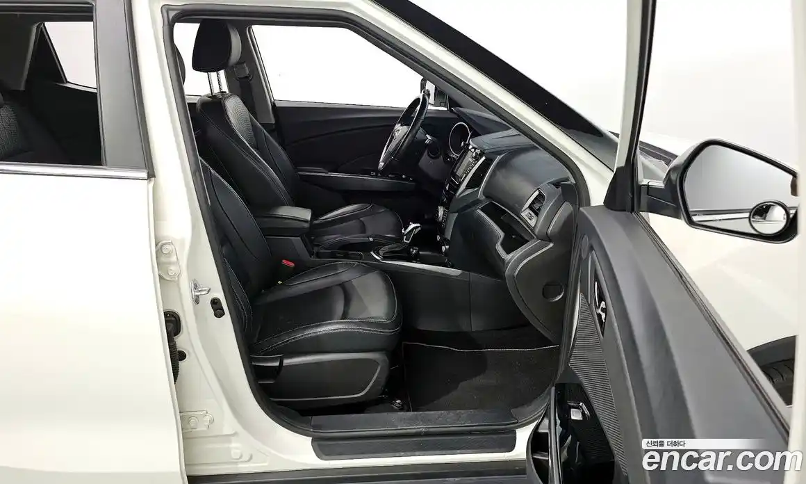 SsangYong TIBOLI 2019 1.6 Автомат в Москве № 32792, фото 18