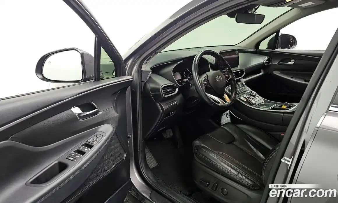 Hyundai Santa Fe 2021 2.2 Автомат в Москве № 331259, фото 18