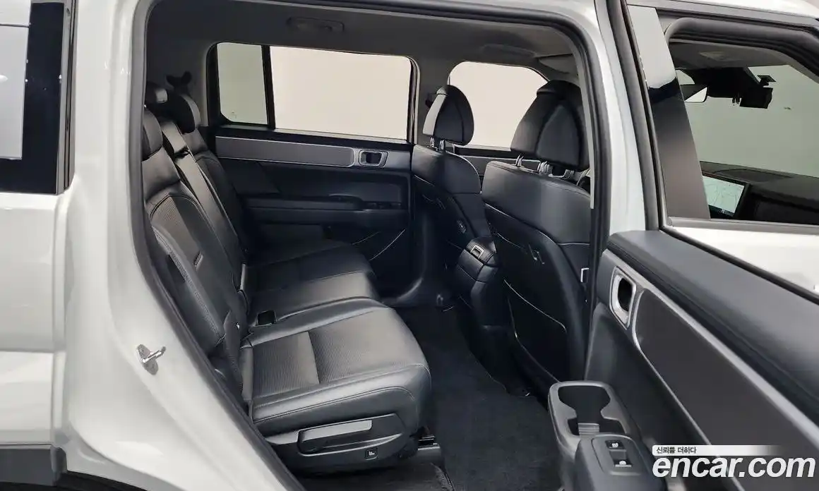 Hyundai Santa Fe 2024 1.6 Автомат в Москве № 334788, фото 18