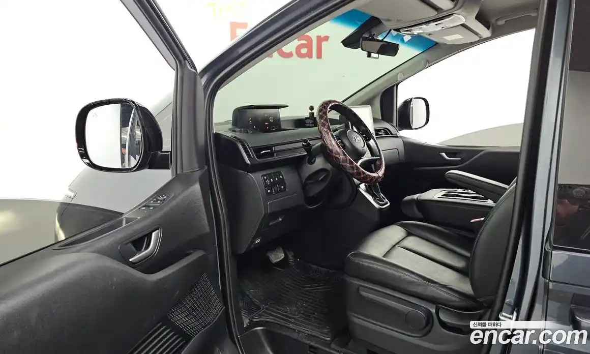 Hyundai Staria 2024 2.2 Автомат в Москве № 335484, фото 4