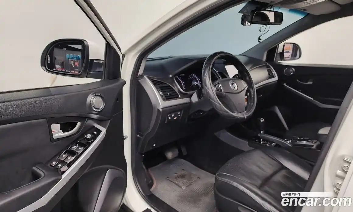 SsangYong Korando 2015 2.0 Автомат в Москве № 35599, фото 14