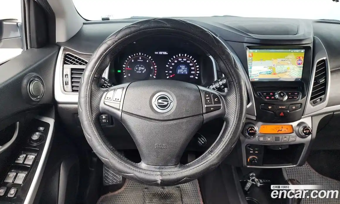 SsangYong Korando 2015 2.0 Автомат в Москве № 35599, фото 15