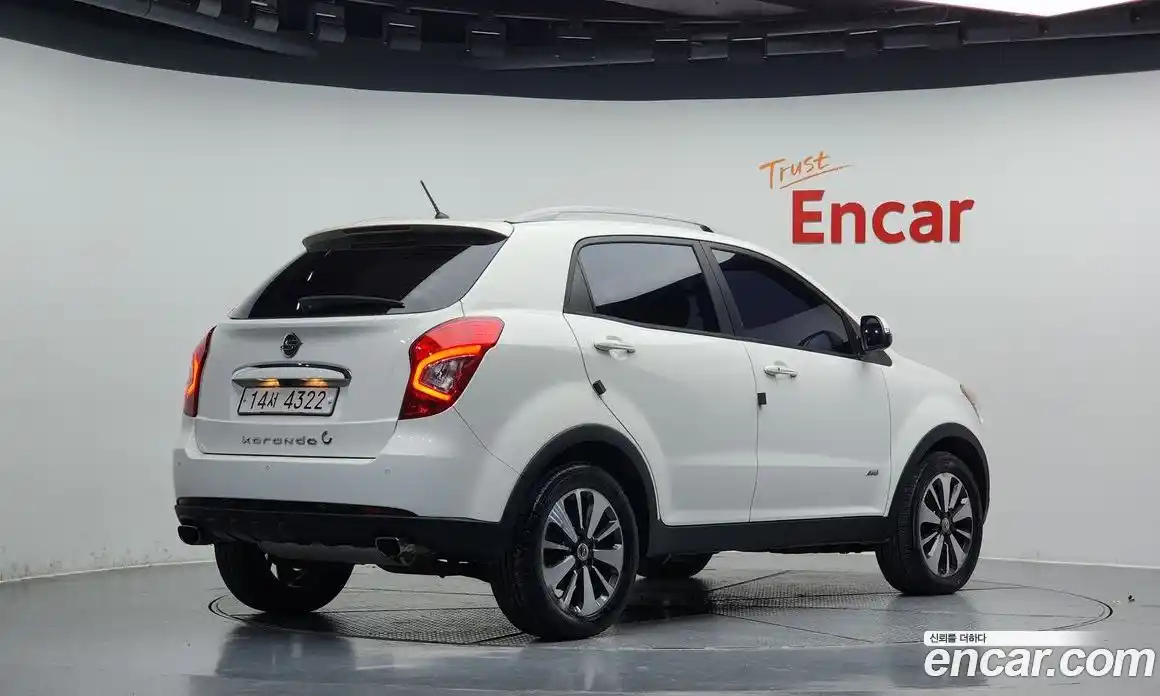 SsangYong Korando 2015 2.0 Автомат в Москве № 35599, фото 17