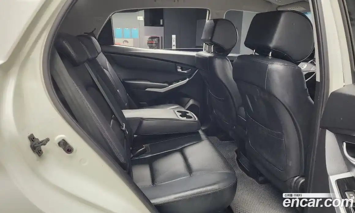 SsangYong Korando 2015 2.0 Автомат в Москве № 35599, фото 19